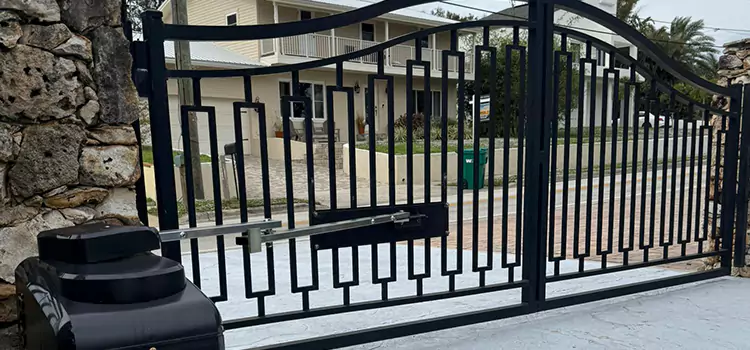 Swing Gate Opener with Keypad La Puente